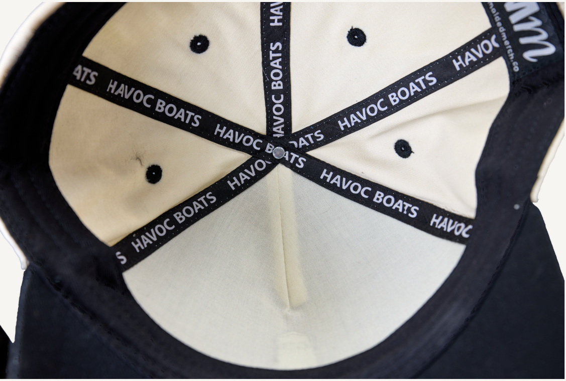 HAVOC Boat TRUCKER CAP - Cream / Black